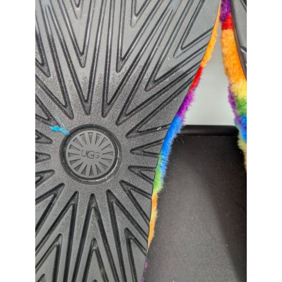 Ugg Fluff You Cali Collage Slippers Adult Size 11 Slip-On Rainbow Pride Colorful - Picture 9 of 11